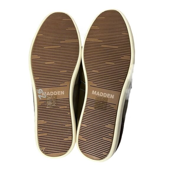 NWOB Steve Madden men’s dress shoes Slip ons with ortholite Gray Tan 9 - Picture 8 of 9